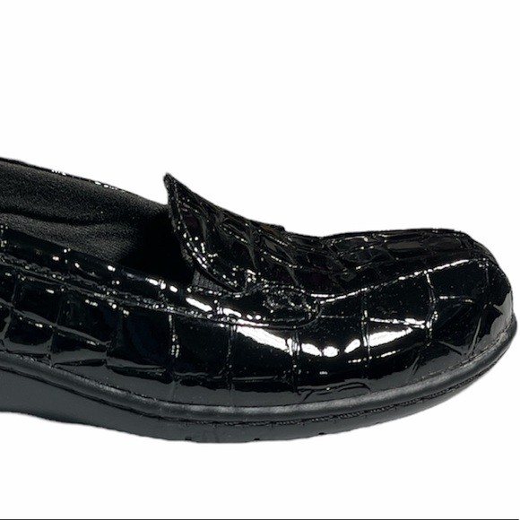 Clarks Collection Leather Slip-on Loafers - Bayou  6M  0488 - Picture 12 of 14